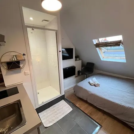 Cosy Studio Saint-lazare *
